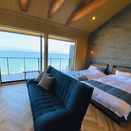 Awaji Ocean Base Villa Tsushi Exterior photo