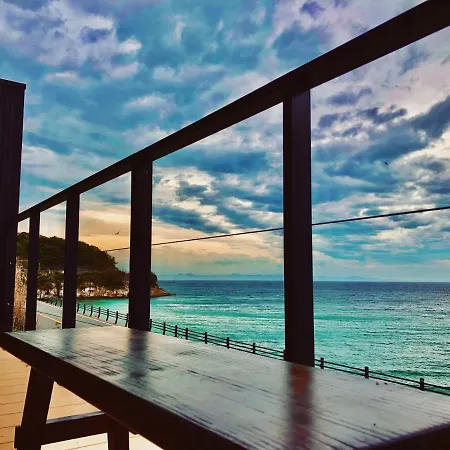 Awaji Ocean Base Villa Tsushi Exterior photo